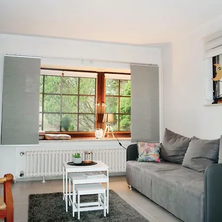 1 Bedroom Cozy In