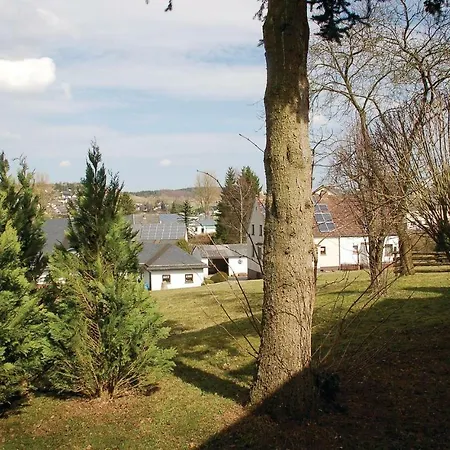 1 Bedroom Cozy In Apartment Schonecken